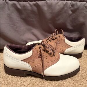 FootJoy Women’s Golf Shoes Size 5.5 M Brown & White Soft Spikes